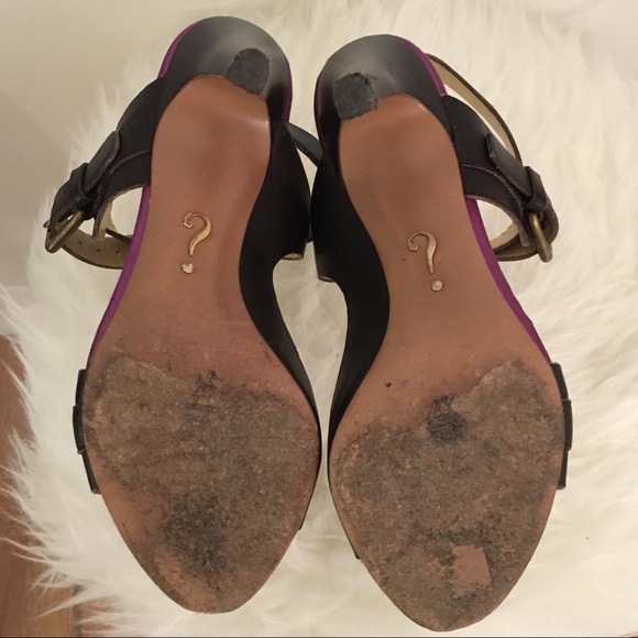 MOSCHINO BROWN LEATHER SANDALS SIZE 37 - Picture 7 of 8